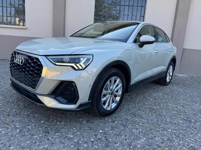 Audi Q3 SPORTBACK 45 TFSI e S tronic Business Plus usato a PIACENZA
