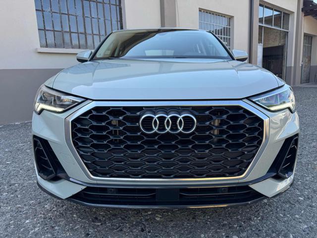 Audi Q3 SPORTBACK 45 TFSI e S tronic Business Plus - foto 2 di 4