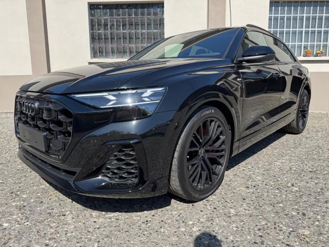 Audi Q8 SUV TFSI e quattro 290 kW tiptronic S line edition usato a PIACENZA