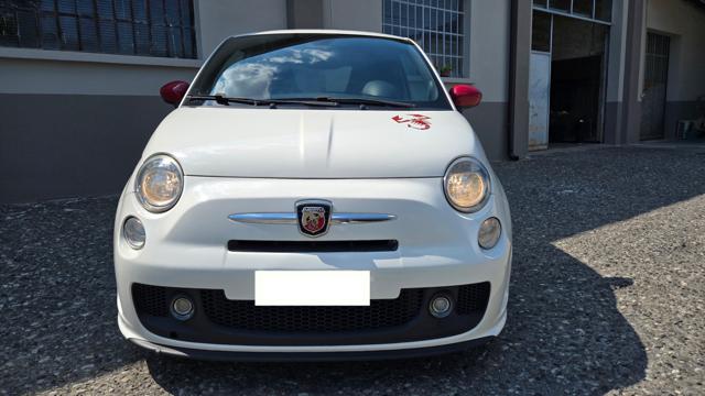 Abarth 500 1.4 Turbo T-Jet - foto 2 di 4