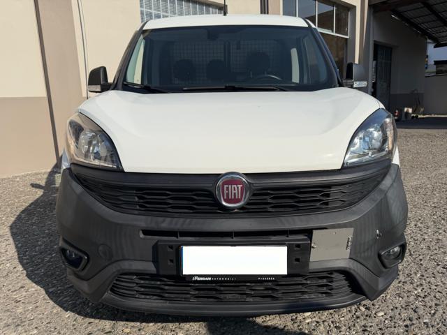 Fiat Doblo 3 POSTI Doblò 1.3 MJT 95 CV PC-TN Cargo Lamierato - foto 2 di 4