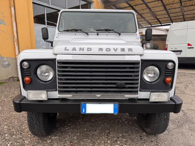 Land Rover Defender IN PROMOZIONE!!!!!90 2.2 TD4 N1 AUTOCARRO - foto 2 di 4