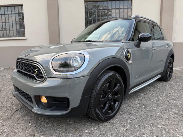 MINI Countryman 1.5 Cooper SE Business Countryman ALL4 Automatica, del 2019, 99.999 km, in vendita a Piacenza (PC)