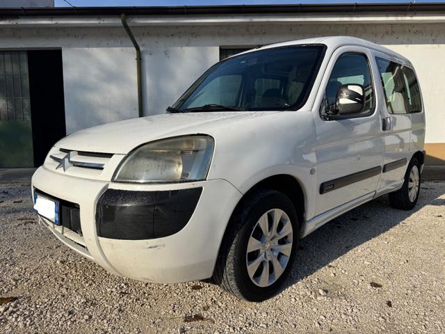 Citroen Berlingo AUTOCARRO 5 POSTI 2.0 HDi, del 2003, 299.999 km, in vendita a Piacenza (PC)