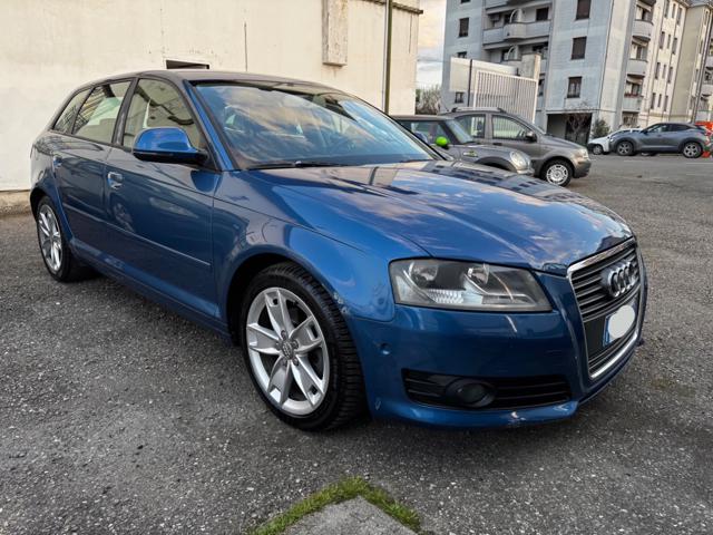 Audi A3 Sportback 2.0 TDI 140cv S TRONIC - foto 3 di 4