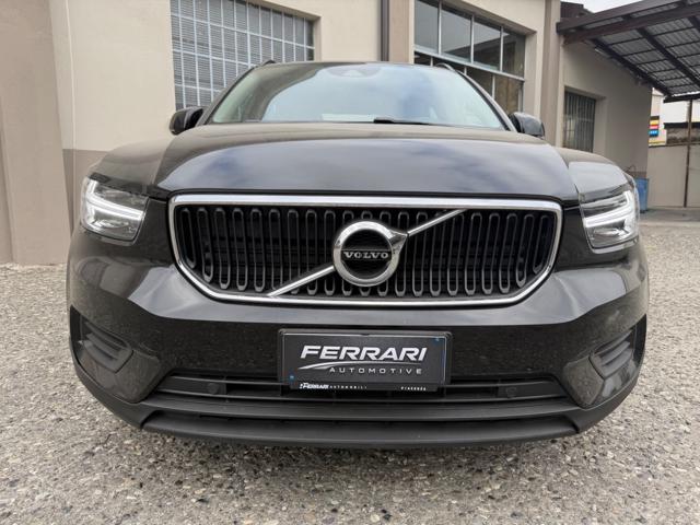 Volvo XC40 IN PROMO!!!!!!!!BENZINA Geartronic Momentum Core - foto 2 di 4