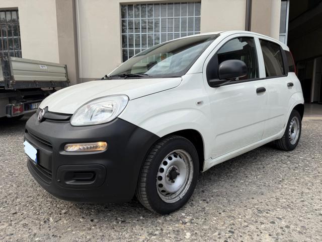 Fiat Panda AUTOCARRO 4 PORTE 1.0 FireFly S&S Hybrid, del 2020, 129.999 km, in vendita a Piacenza (PC)