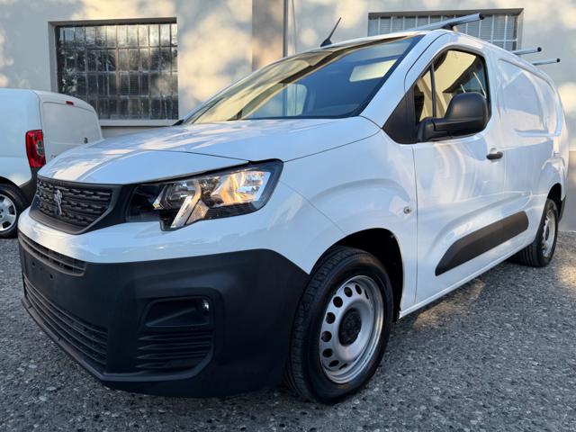 Peugeot Partner 3 POSTI BlueHDi 100 PC 1000Kg Furgone Premium, del 2021, 99.999 km, in vendita a Piacenza (PC)