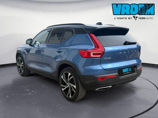 Volvo XC40 D4 AWD Geartronic R-design - foto 4 di 4