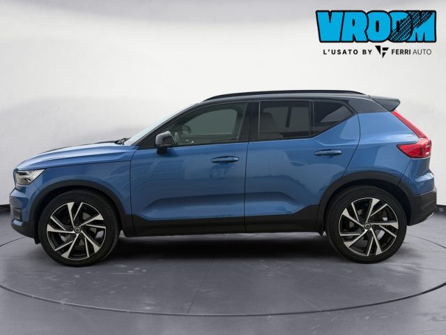 Volvo XC40 D4 AWD Geartronic R-design - foto 3 di 4