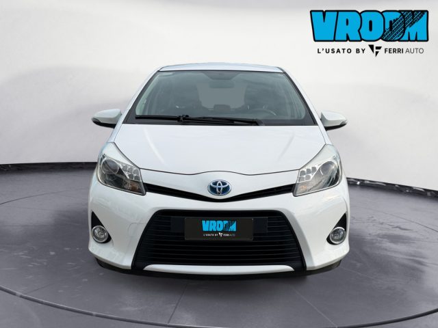 Toyota Yaris 1.5 Hybrid 5 porte Lounge - foto 3 di 4