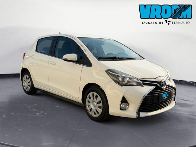 Toyota Yaris 1.0 5 porte Active - foto 4 di 4