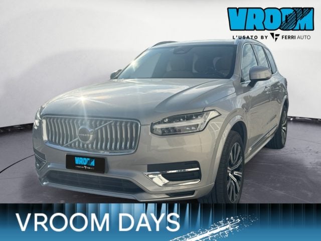 Volvo XC90 B5 (d) AWD automatico 7 posti Plus Bright, del 2023, 56.942 km, in vendita a Villorba (TV)