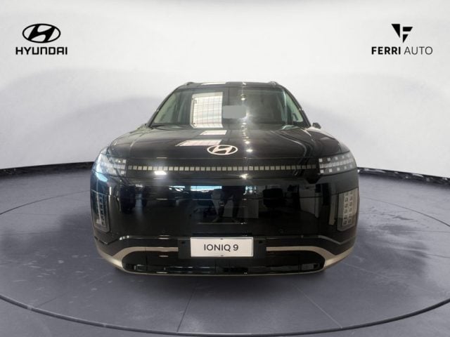Hyundai IONIQ 9 110KWh 4WD Calligraphy Performance - foto 3 di 4