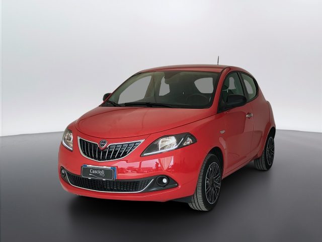 Lancia Ypsilon III 2021 - 1.0 firefly hybrid Gold s&s 70cv usato a MOSCIANO SANT ANGELO
