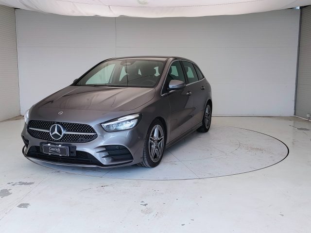 Mercedes-Benz CLA sse B - W247 2023 - B 180 d AMG Line Advanced Plus - foto 2 di 4