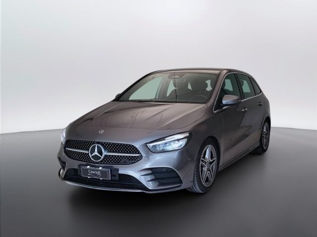 Mercedes-Benz CLA sse B - W247 2023 - B 180 d AMG Line Advanced Plus - foto 3 di 4