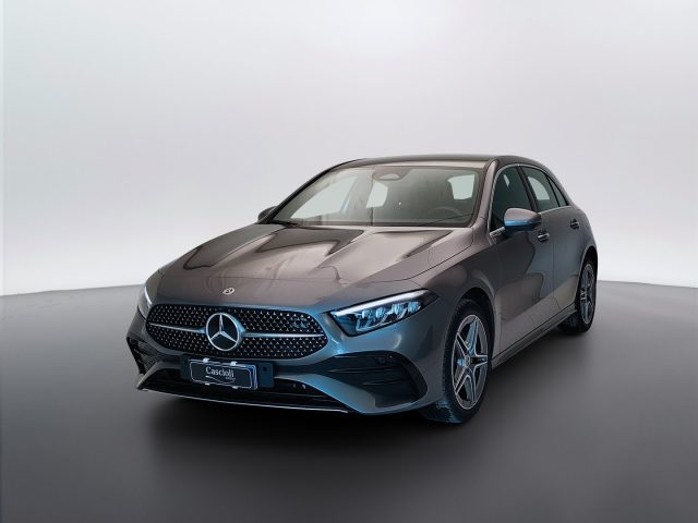 Mercedes-Benz A 250 e con tecnologia ibrida EQ - foto 4 di 4