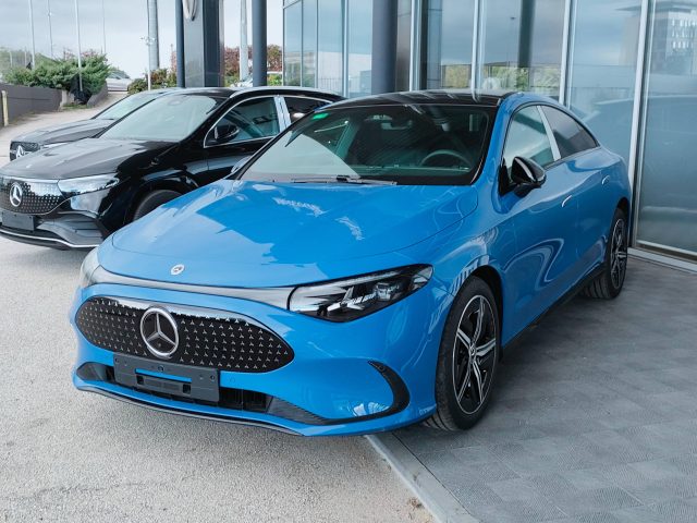 Mercedes-Benz CLA 250 + con tecnologia EQ nuovo a MOSCIANO SANT ANGELO