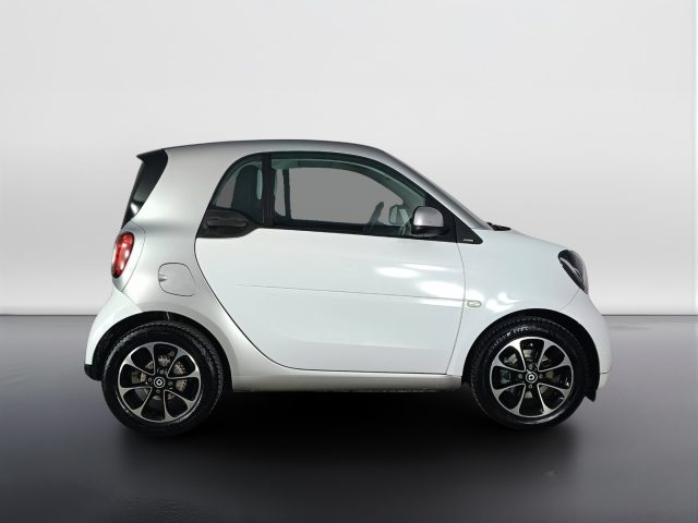smart forTwo III 2015 - 1.0 Passion 71cv - foto 3 di 4