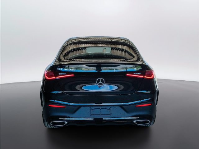 Mercedes-Benz GLC 300 de 4MATIC Plug-in hybrid Coupe - foto 4 di 4