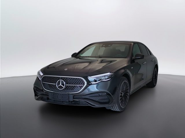 Mercedes-Benz CLA sse E- W214 Berlina - E 300 de phev AMG Line Premi, del 2026, 500 km, in vendita a Mosciano Sant Angelo (TE)