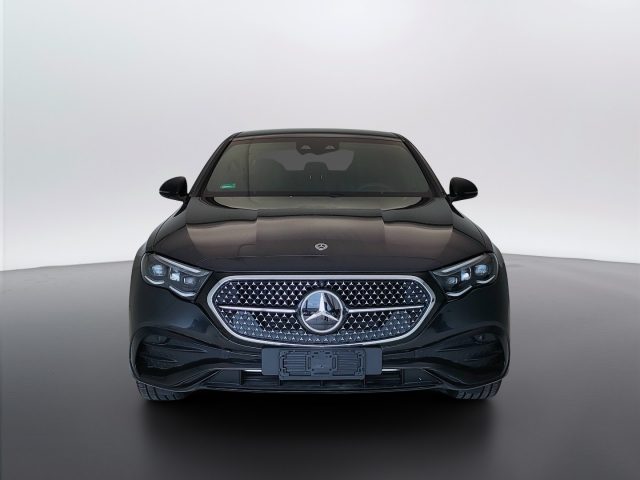 Mercedes-Benz CLA sse E- W214 Berlina - E 300 de phev AMG Line Premi - foto 2 di 4