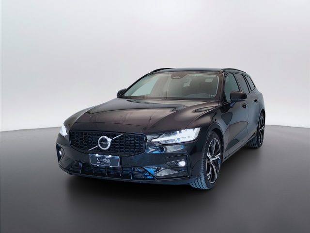 Volvo V60 II 2023 - 2.0 b4 Plus Dark auto - foto 2 di 4