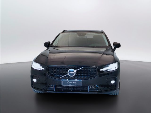 Volvo V60 II 2023 - 2.0 b4 Plus Dark auto - foto 3 di 4