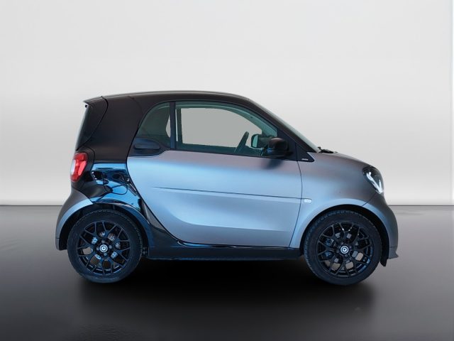 smart forTwo III 2015 - 1.0 Superpassion 71cv twinamic - foto 4 di 4