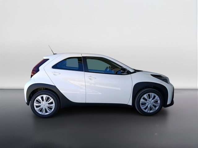 Toyota Aygo X HEV MC26 - foto 3 di 4