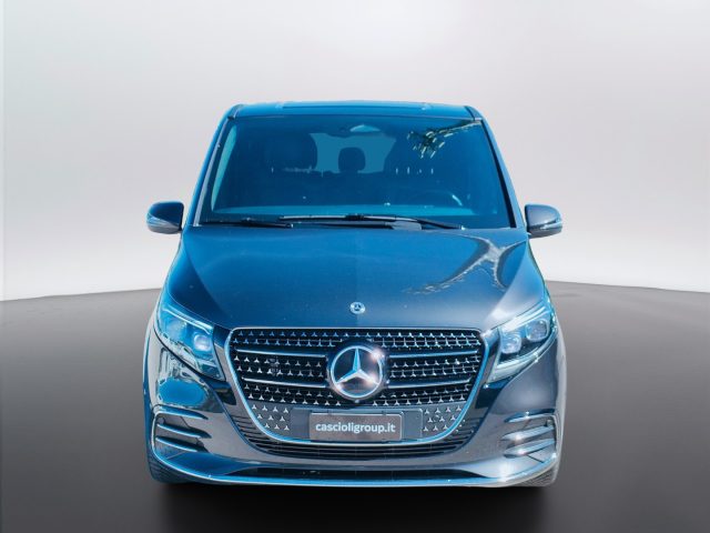 Mercedes-Benz CLA sse V 2024 Long - V Long 300 d Avantgarde 4matic a - foto 2 di 4