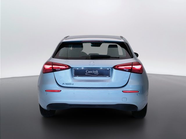 Mercedes-Benz A 180 Classe A - W177 2023 - d Advanced auto - foto 4 di 4