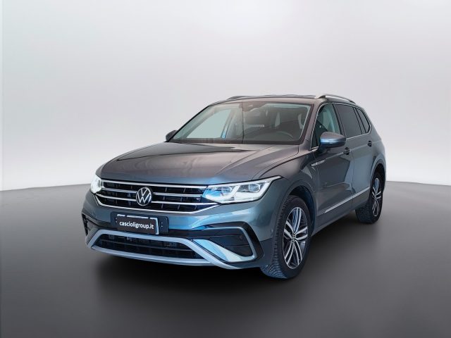 Volkswagen Tiguan II 2021 Allspace - Allspace 2.0 tdi Elegance 4mo usato a MOSCIANO SANT ANGELO