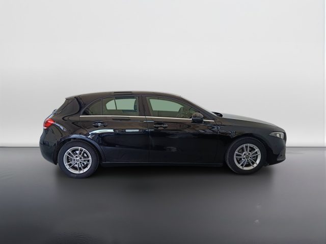 Mercedes-Benz A 180 Classe A - W177 2018 - d Business Extra auto - foto 3 di 4