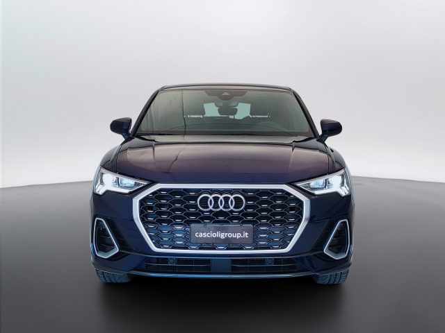 Audi Q3 I 2019 Sportback - Sportback 35 1.5 tfsi mhev S - foto 2 di 4