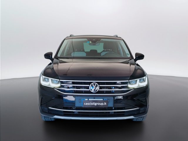 Volkswagen Tiguan II 2021 - 2.0 tdi Elegance 150cv dsg - foto 2 di 4