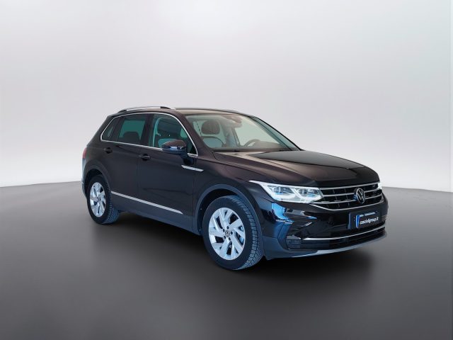 Volkswagen Tiguan II 2021 - 2.0 tdi Elegance 150cv dsg - foto 3 di 4
