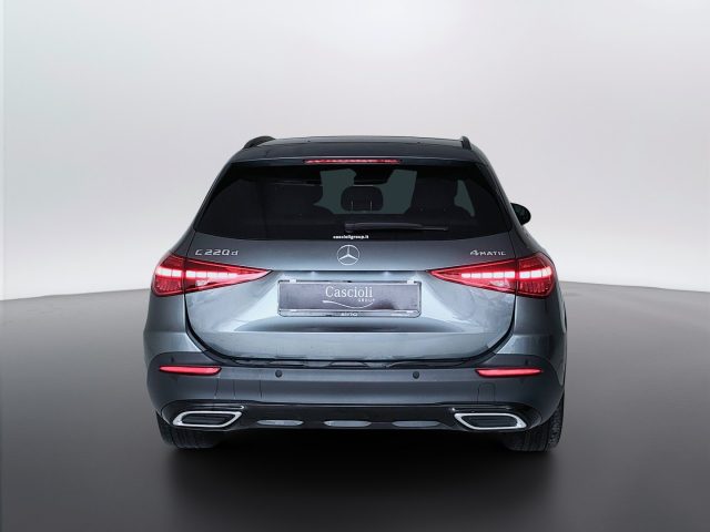 Mercedes-Benz CLA sse C-S206 SW All-Terrain - C SW All-Terrain 220 d - foto 4 di 4