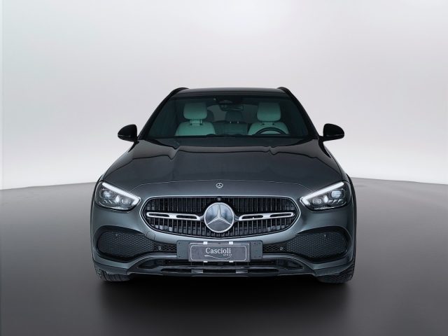 Mercedes-Benz CLA sse C-S206 SW All-Terrain - C SW All-Terrain 220 d - foto 2 di 4