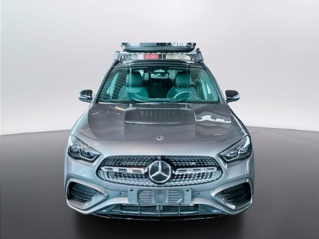 Mercedes-Benz GLA 200 d - foto 4 di 4