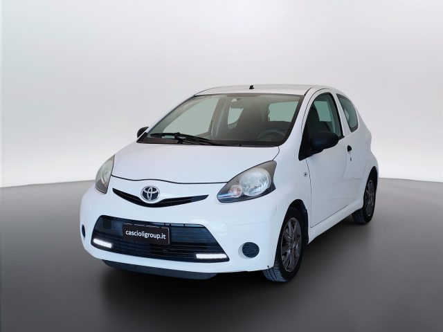 Toyota Aygo I 2012 - 3p 1.0 Lounge connect usato a MOSCIANO SANT ANGELO