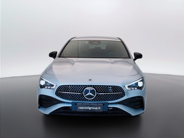 Mercedes-Benz CLA Sh.Brake - X118 2023 - Shooting Brake 200 d AMG - foto 2 di 4