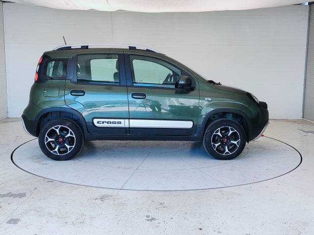 Fiat Panda III 2021 4x4 Cross - 0.9 t.air t. Cross 4x4 s&s - foto 4 di 4