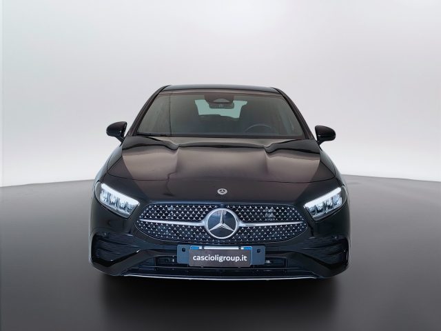 Mercedes-Benz A 180 Classe A - W177 2023 - AMG Line Advanced Plus aut - foto 2 di 4