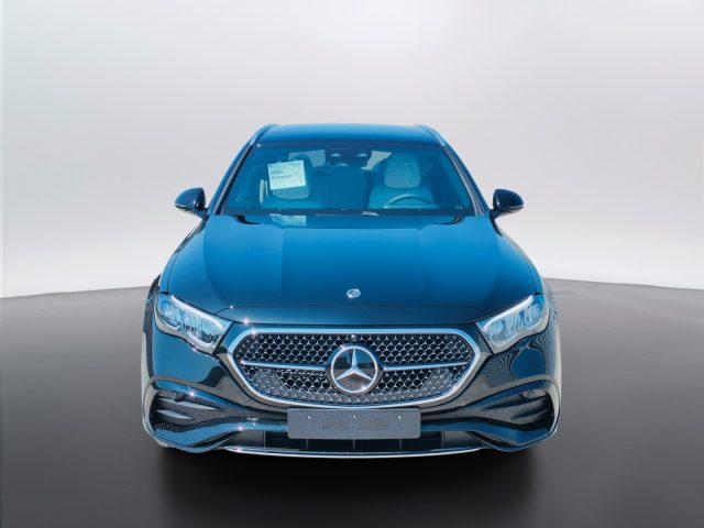 Mercedes-Benz E 220 d 4MATIC Station Wagon - foto 4 di 39