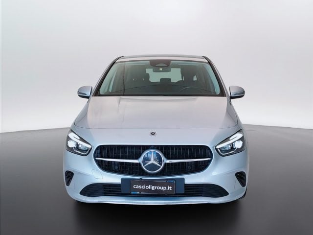 Mercedes-Benz CLA sse B - W247 2023 - B 180 d Progressive Advanced a - foto 2 di 4