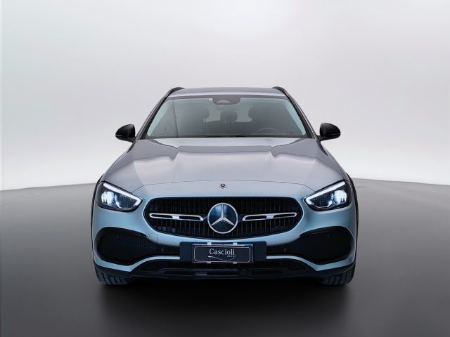 Mercedes-Benz CLA sse C-S206 SW All-Terrain - C SW All-Terrain 220 d - foto 2 di 4