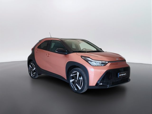 Toyota Aygo X HEV PREMIUM MC26 - foto 3 di 4