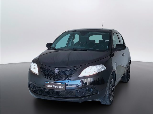 Lancia Ypsilon III 2015 - 1.2 Gold s&s 69cv my19 usato a MOSCIANO SANT ANGELO